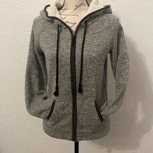 Cute ladies hoodie, heather grey with fuzzy liner